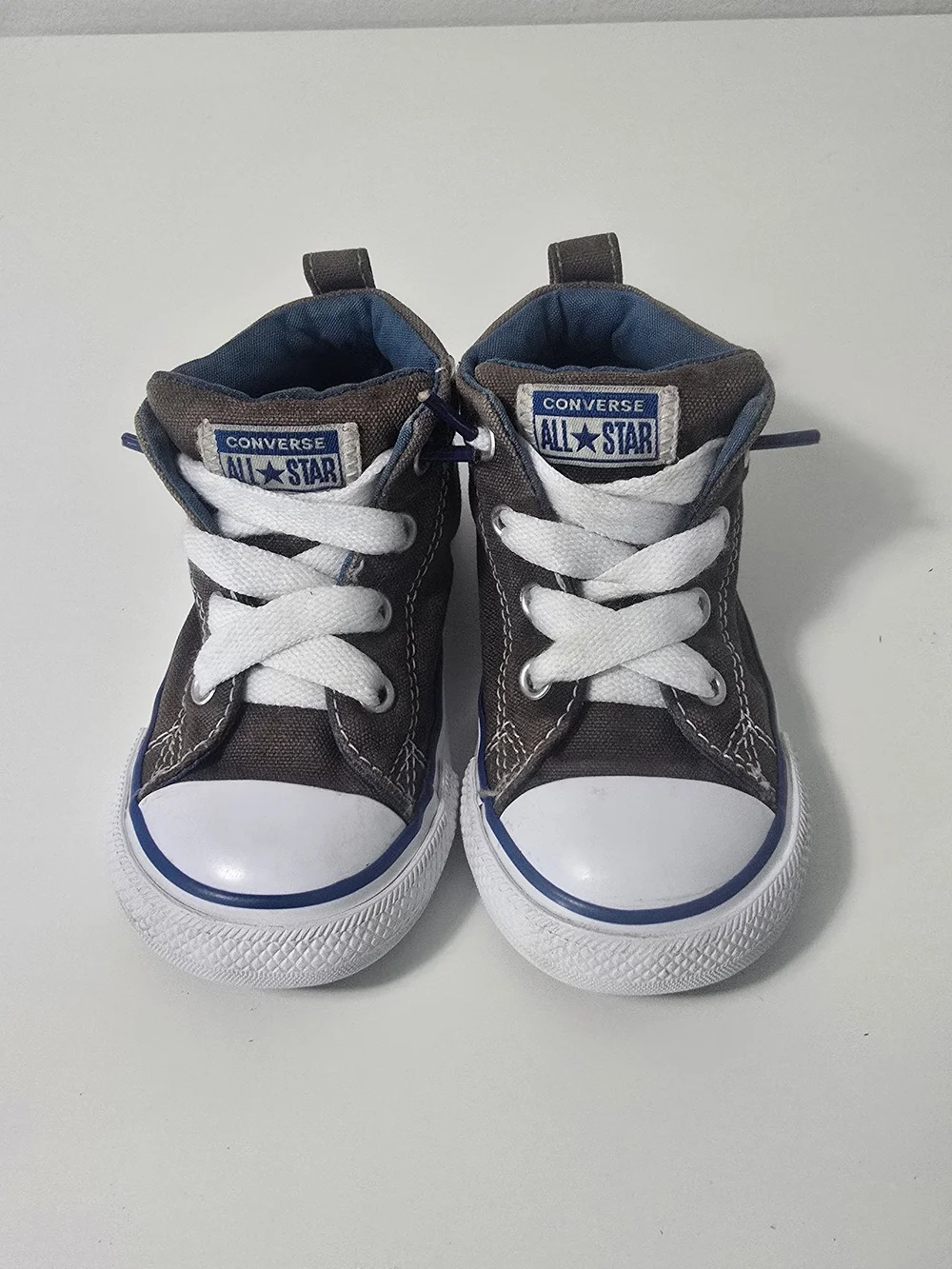 Converse All Star High Top Sneakers Gray & Blue Size 6 US